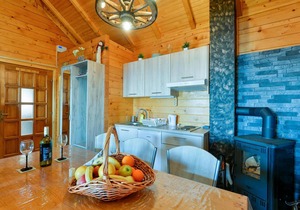Gorgeous home in Krapinske Toplice with WiFi