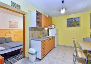 Gorgeous home in Krapinske Toplice with WiFi