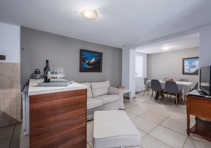 Gorgeous home in Bale with WiFi