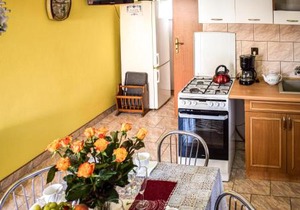 Gorgeous Home In Dzwirzyno With Wifi