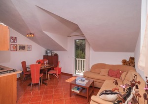 Gorgeous home in Pucisca with WiFi