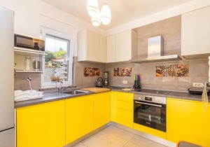 Gorgeous home in Pula with WiFi