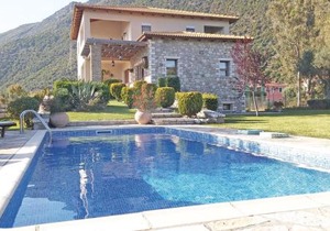 Gorgeous Home In Skaloma Nafpaktos