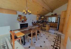 Gorgeous Home with Hot Tub & Private Pond just 2 Miles to Purgatory Ski Resort