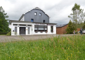 Gorgeous Mansion with Swimming Pool and Sauna in Büllingen