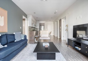Gorgeous Milpitas 2BR w/Gym, Pool & W/D, nr BART, by Blueground