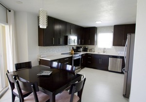 Gorgeous Ocean Views! In the Center of 7 Mile Beach! Walk to Most Everything!