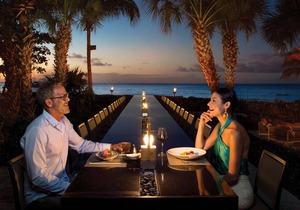 Gorgeous Oceanfront Penthouse Suite! Concierge Service Available!