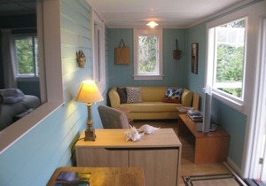 Gorgeous Plum Tree Cottage