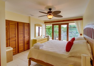 Gorgeous Resort Villa with Shared Pool, Amazing Ocean Views, and Beach Access