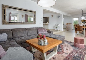 Gorgeous villa with private pool near Porec