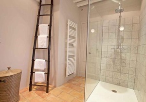 Goult Villa Sleeps 8 Pool
