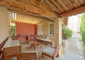 Goult Villa Sleeps 8 Pool