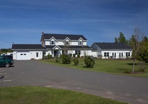 Graham Inn (Avonlea Garden Room with 2 Double Beds)