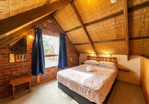 Grampians Pioneer Stone Cottage