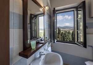 Granaio-6+1 people apartment in the main village