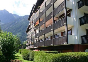 Grand 3 pièces à Chamonix avec balcon et parking - FR-1-517-15