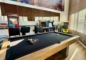 Grand 3br loft in Atlantic Station