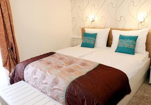 Grand Pinea Apartments