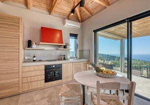 Grand Suite With Private Pool - with Panoramic View, Art Blue Villas