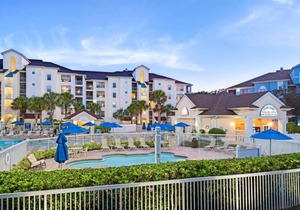 Grande Villas Resort 2br suite, Friday check-in
