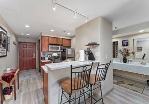 GrandView 106 - Luxury Waterfront Condo