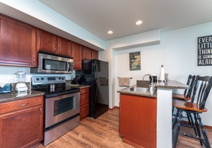 Grandview 523 Waterfront condo on Lake Chelan
