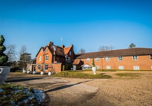 Gray Manor Hotel