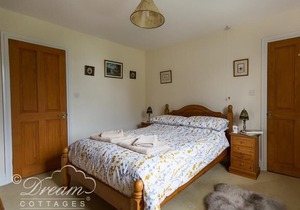 Grazeland Cottage, BRIDPORT