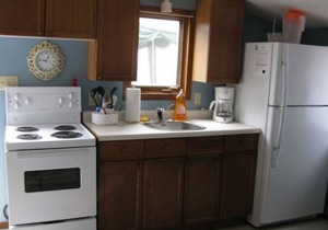 Great comfortable 1 bedroom cottage with loft for rent in Grand Bend