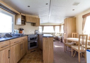 Great dog friendly caravan by the beach at North Denes in Suffolk ref 40097ND