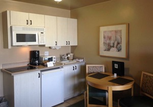 Great value! Jr. Villa for 2 in famous Palm Canyon Resort. Kitchenette. From 159