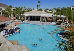 Great value! Jr. Villa for 2 in famous Palm Canyon Resort. Kitchenette. From 159