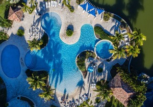 Great Views Luxury 3 Bedroom Condo at Solarea Beach Resort