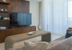 Great Views Luxury 3 Bedroom Condo at Solarea Beach Resort