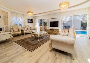 Great Villa with Pool Hammam and Sauna in Antalya