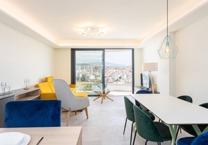 Green Infinity Luxury Apartment