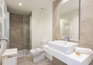 Green Infinity Luxury Apartment by GHR Rentals