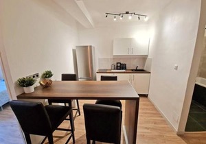 GregBnb - T2 Design 43m2 - Toulon Est - Wifi Fibre - n2