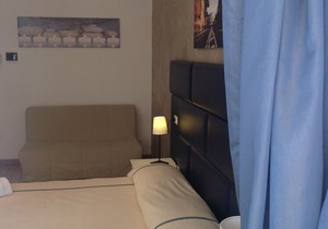 GRETA ROOM IN BEAUTIFUL APARTMENT IN VATICAN