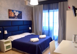 GRETA ROOM IN BEAUTIFUL APARTMENT IN VATICAN