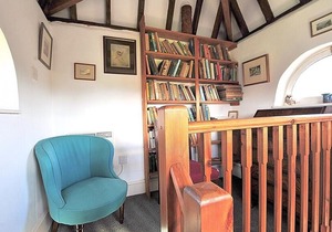 Greystones Cottage - Three Bedroom House, Sleeps 6
