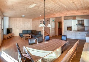 Großes Ferienhaus In Altaussee