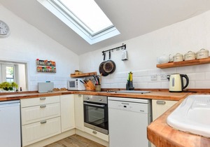 Groesfa - Four Bedroom House, Sleeps 8