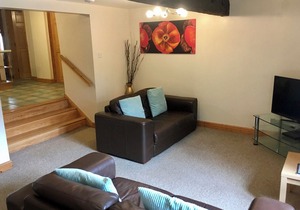 Ground floor apartment with one double and one twin.
