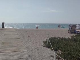Ground floor naturist studio with terrace