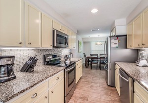 Ground level home with pool, spa and lanai! - Coastal Breeze