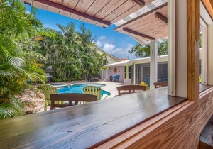Ground level home with pool, spa and lanai! - Coastal Breeze