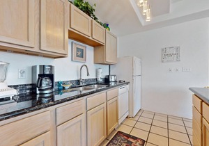 Group-friendly retreat with private deck - 3-minute walk to beach