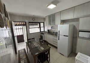 Guarajuba, Duplex right on the sand. Great location!